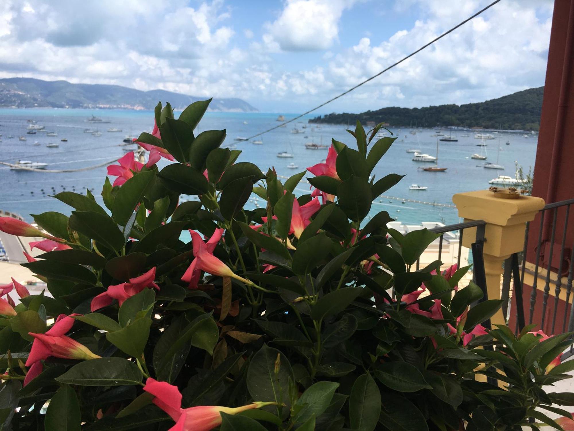 Casa Rossa Leilighet Porto Venere Eksteriør bilde